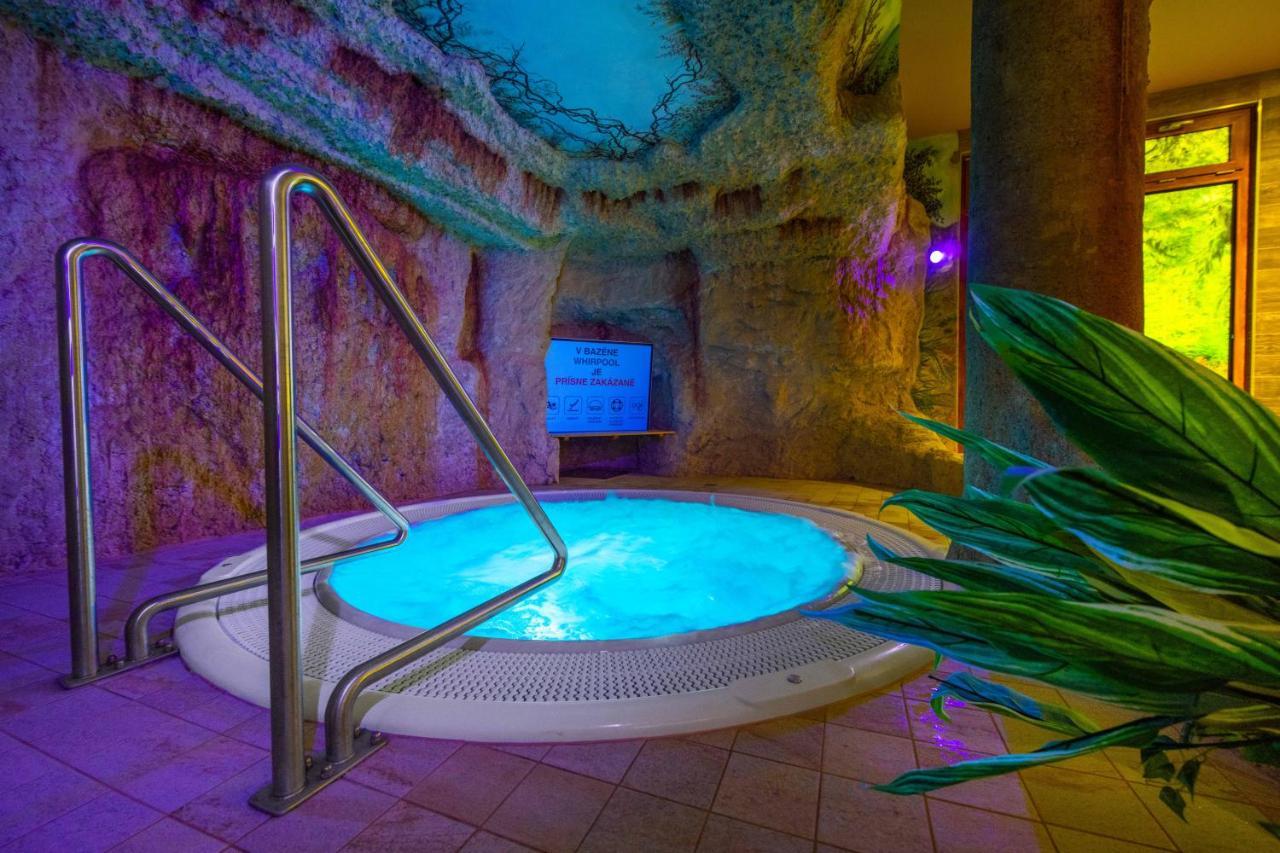 Aqua Sport*** Hotel Púchov Екстериор снимка