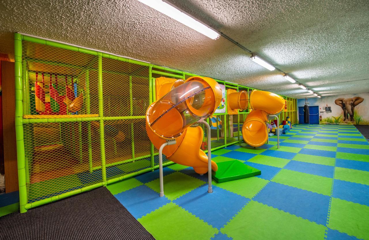 Aqua Sport*** Hotel Púchov Екстериор снимка